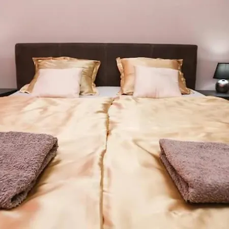 Malkoc Lux * Bihać